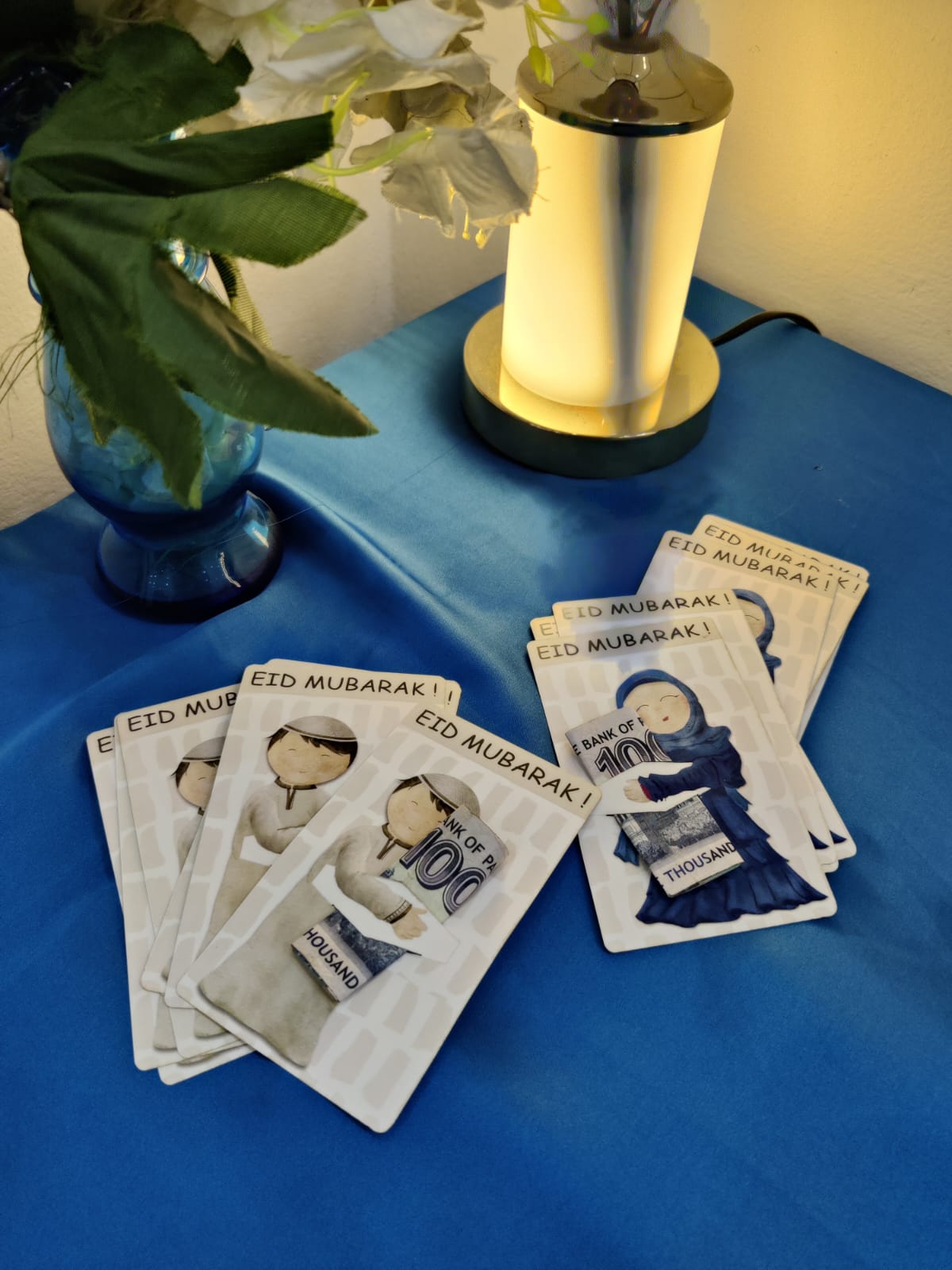 Adorable Hugging Eidi Holders - Pack of 10/20